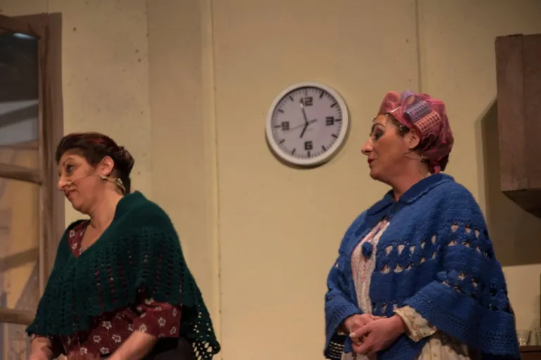 L'ha fatto una signora, Compagnia Teatrale Jonica: foto di scena