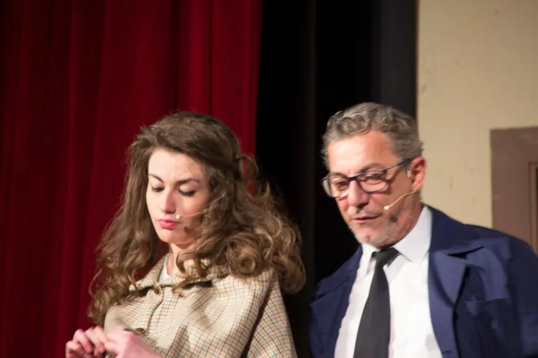 L'ha fatto una signora, Compagnia Teatrale Jonica: foto di scena