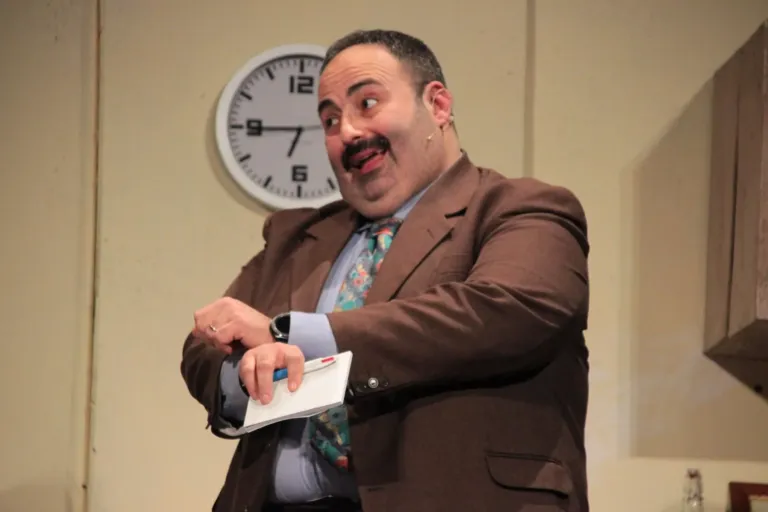 L'ha fatto una signora, Compagnia Teatrale Jonica: foto di scena