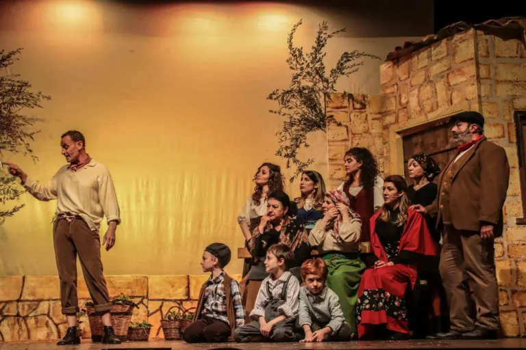Liolà, Compagnia Teatrale Jonica: foto di scena