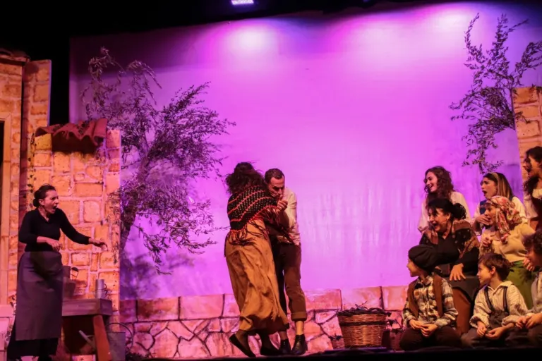 Liolà, Compagnia Teatrale Jonica: foto di scena