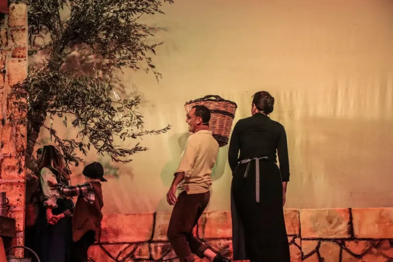 Liolà, Compagnia Teatrale Jonica: foto di scena
