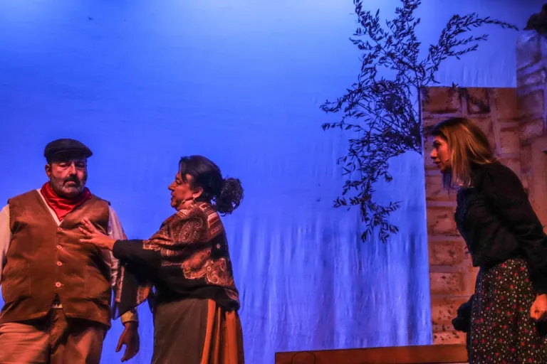 Liolà, Compagnia Teatrale Jonica: foto di scena