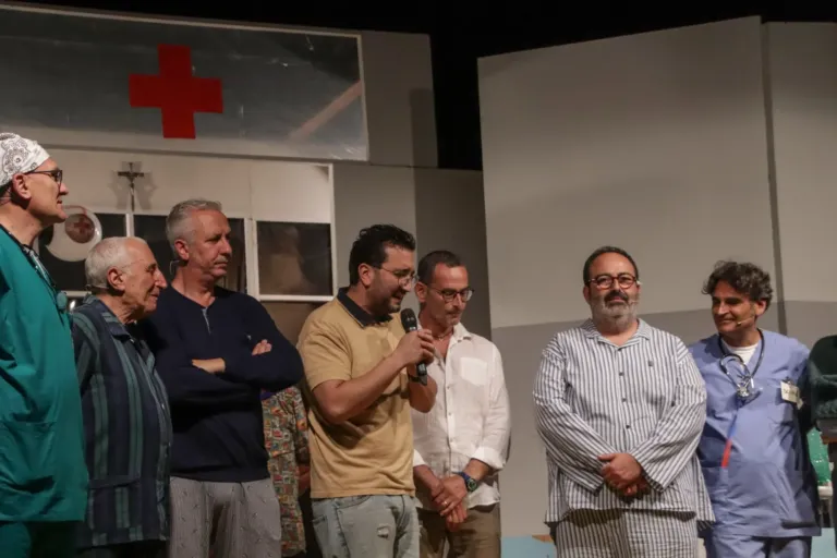 Occhio non vede, Compagnia Teatrale Jonica: foto di scena