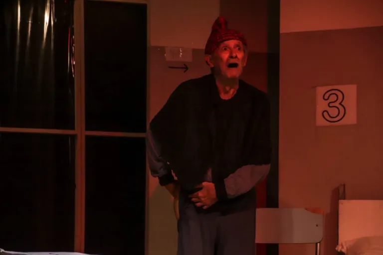 Occhio non vede, Compagnia Teatrale Jonica: foto di scena