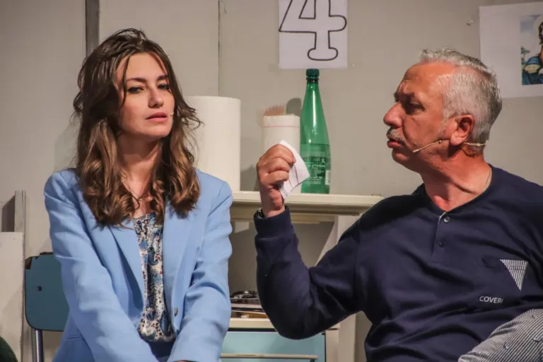 Occhio non vede, Compagnia Teatrale Jonica: foto di scena