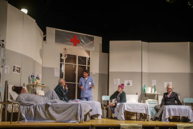 Occhio non vede, Compagnia Teatrale Jonica: foto di scena