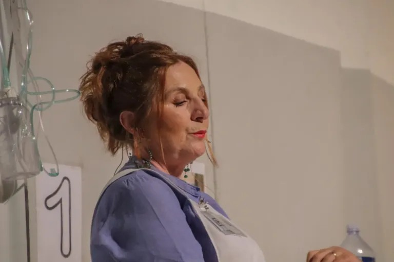 Occhio non vede, Compagnia Teatrale Jonica: foto di scena