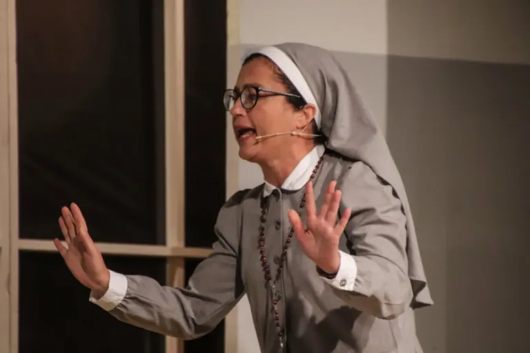 Occhio non vede, Compagnia Teatrale Jonica: foto di scena