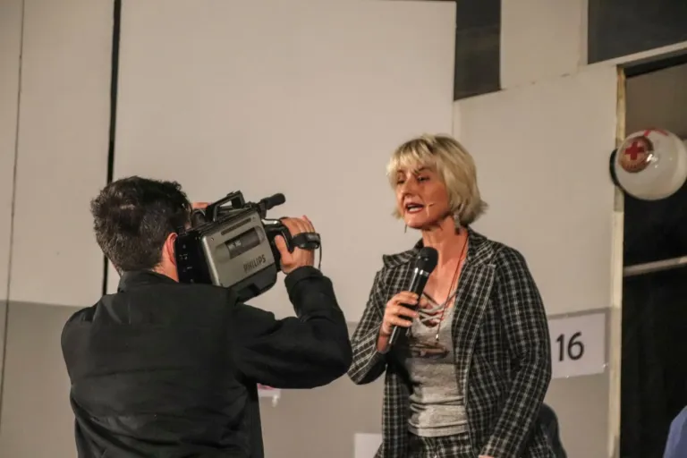 Occhio non vede, Compagnia Teatrale Jonica: foto di scena