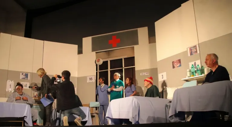 Occhio non vede, Compagnia Teatrale Jonica: foto di scena