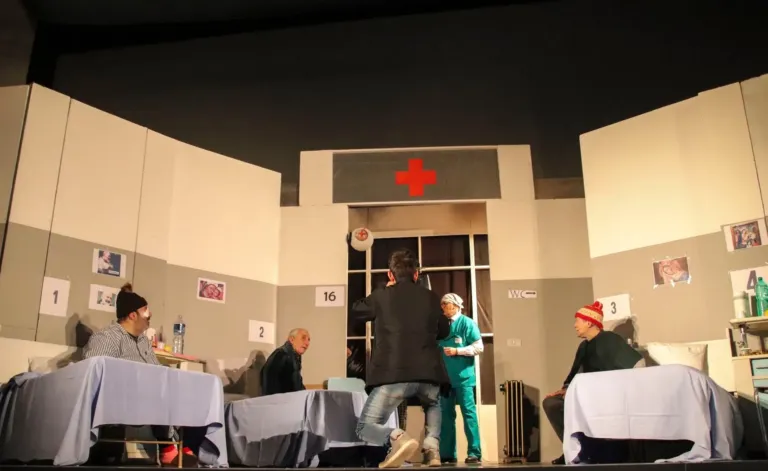 Occhio non vede, Compagnia Teatrale Jonica: foto di scena