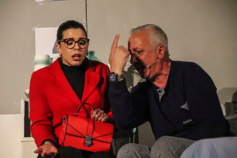 Occhio non vede, Compagnia Teatrale Jonica: foto di scena