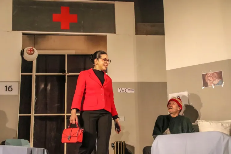 Occhio non vede, Compagnia Teatrale Jonica: foto di scena