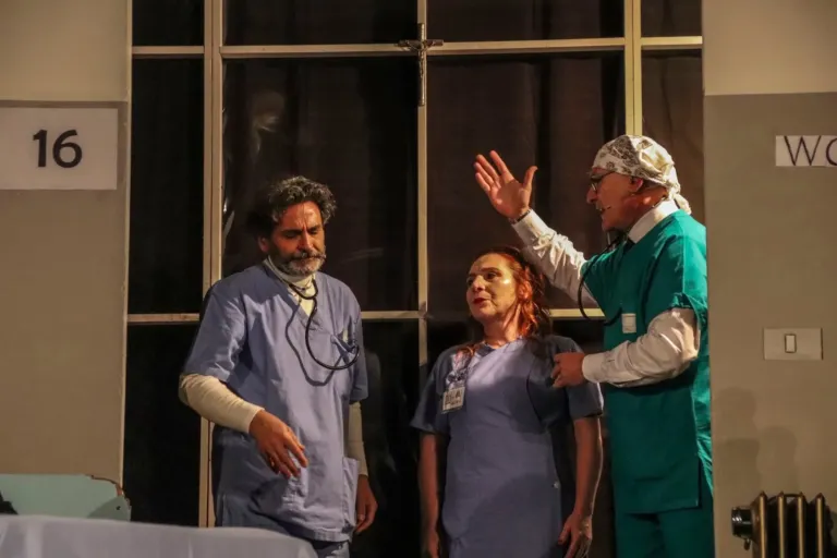 Occhio non vede, Compagnia Teatrale Jonica: foto di scena