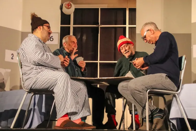 Occhio non vede, Compagnia Teatrale Jonica: foto di scena