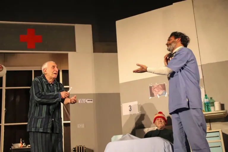 Occhio non vede, Compagnia Teatrale Jonica: foto di scena