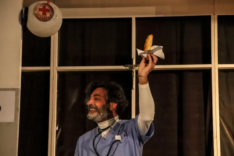 Occhio non vede, Compagnia Teatrale Jonica: foto di scena