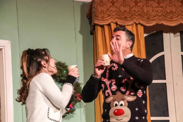 Roba da matti, Compagnia Teatrale Jonica: foto di scena