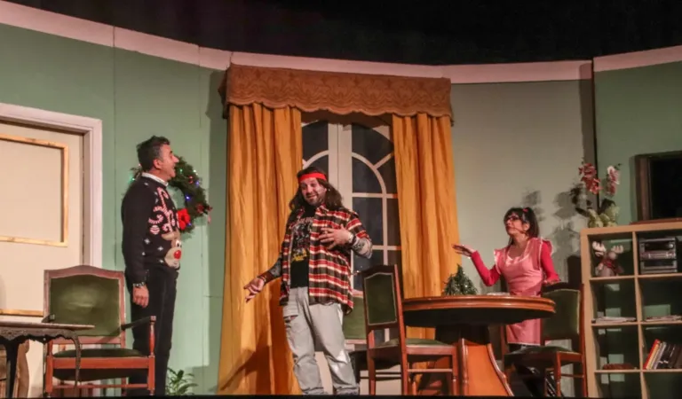 Roba da matti, Compagnia Teatrale Jonica: foto di scena