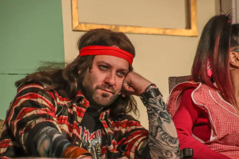 Roba da matti, Compagnia Teatrale Jonica: foto di scena