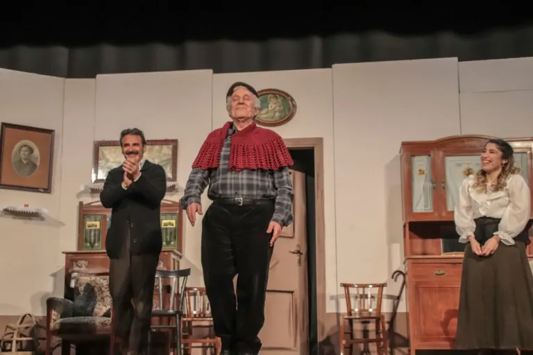 Scuru, Compagnia Teatrale Jonica: foto di scena