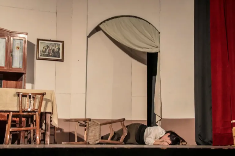 Scuru, Compagnia Teatrale Jonica: foto di scena