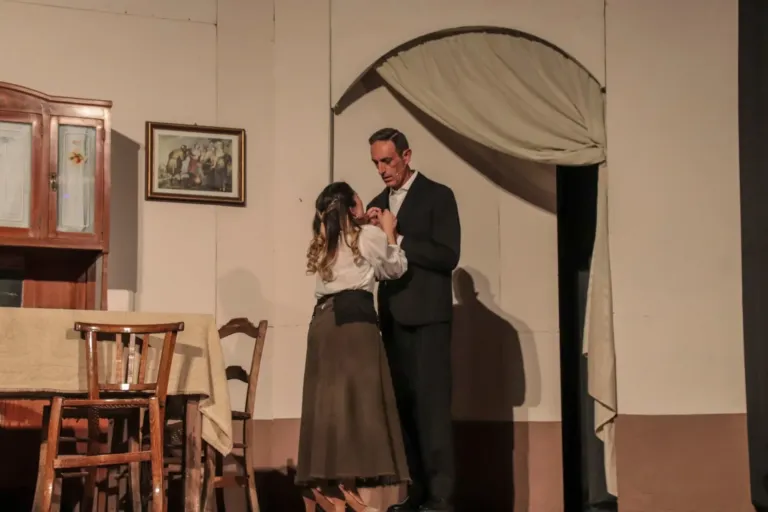 Scuru, Compagnia Teatrale Jonica: foto di scena