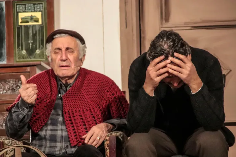 Scuru, Compagnia Teatrale Jonica: foto di scena