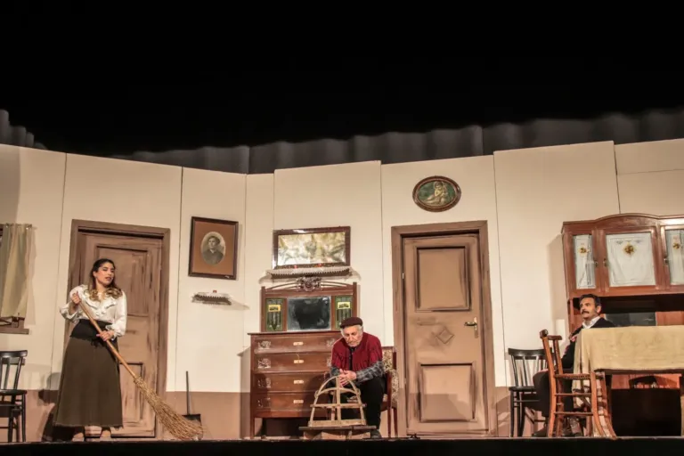 Scuru, Compagnia Teatrale Jonica: foto di scena