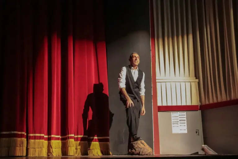 Scuru, Compagnia Teatrale Jonica: foto di scena