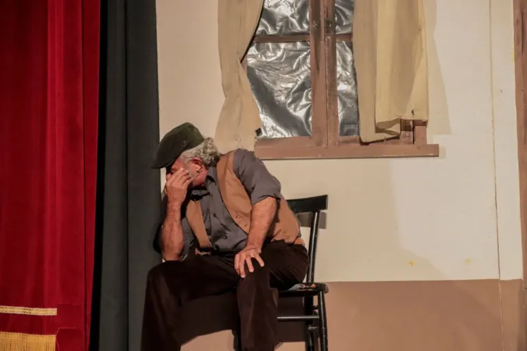 Scuru, Compagnia Teatrale Jonica: foto di scena