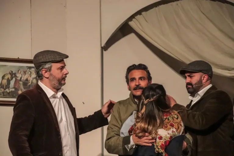 Scuru, Compagnia Teatrale Jonica: foto di scena