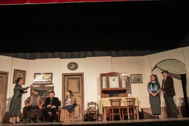 Scuru, Compagnia Teatrale Jonica: foto di scena