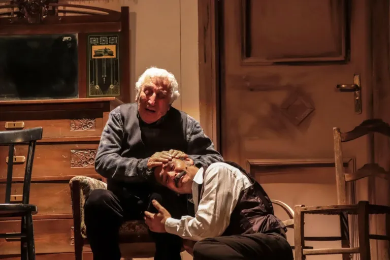 Scuru, Compagnia Teatrale Jonica: foto di scena