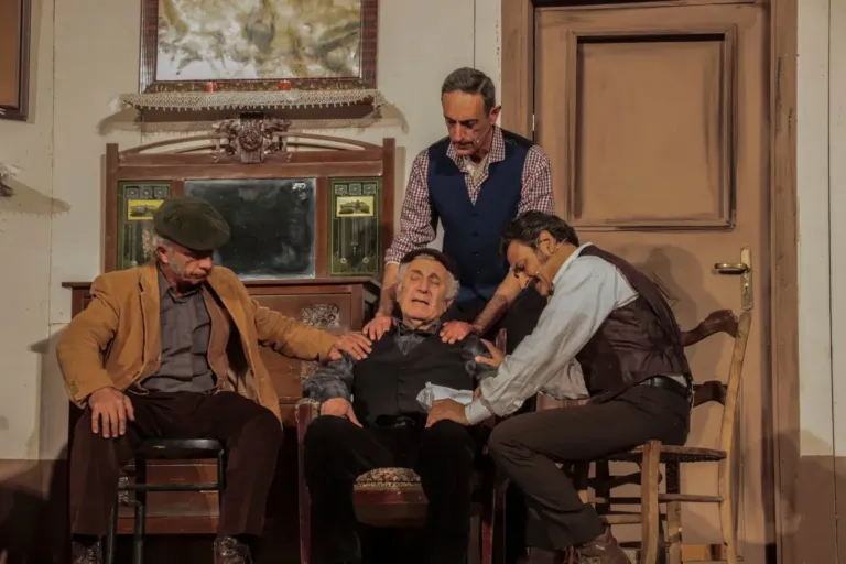 Scuru, Compagnia Teatrale Jonica: foto di scena