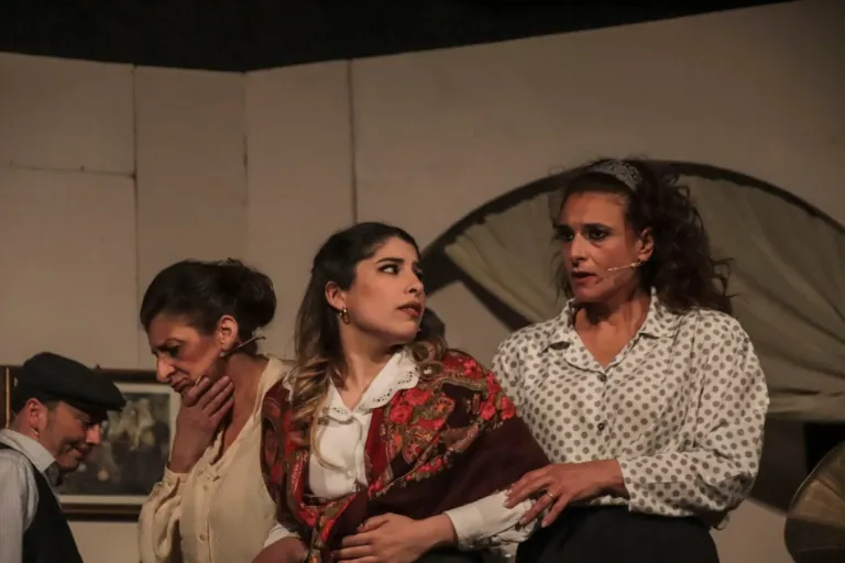 Scuru, Compagnia Teatrale Jonica: foto di scena