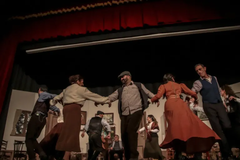 Scuru, Compagnia Teatrale Jonica: foto di scena