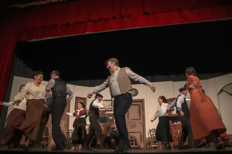 Scuru, Compagnia Teatrale Jonica: foto di scena