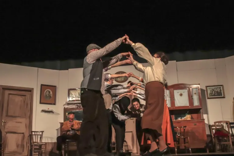 Scuru, Compagnia Teatrale Jonica: foto di scena
