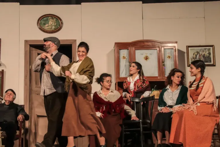 Scuru, Compagnia Teatrale Jonica: foto di scena