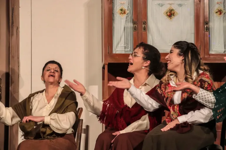 Scuru, Compagnia Teatrale Jonica: foto di scena