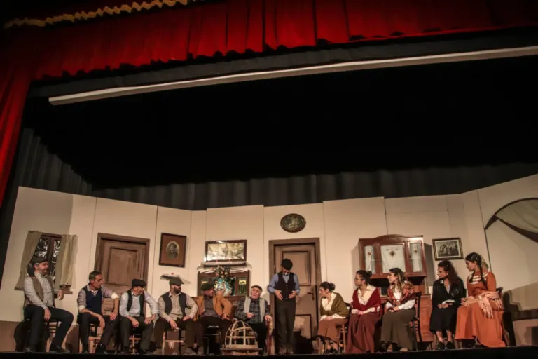 Scuru, Compagnia Teatrale Jonica: foto di scena