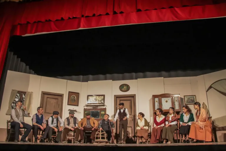Scuru, Compagnia Teatrale Jonica: foto di scena