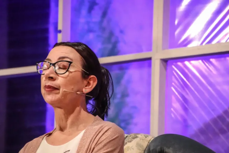 Una parente di troppo, Compagnia Teatrale Jonica: foto di scena