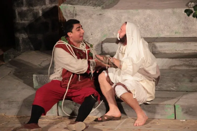 L'arte della beffa, Compagnia Teatrale Jonica: foto di scena