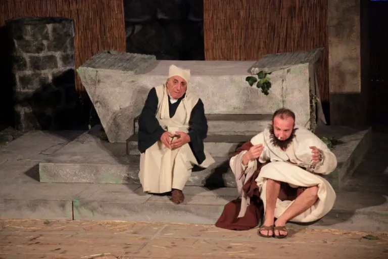 L'arte della beffa, Compagnia Teatrale Jonica: foto di scena