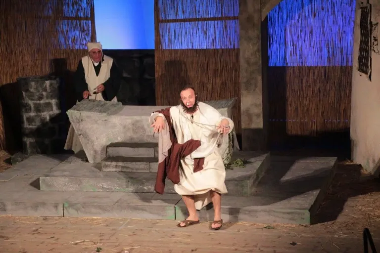 L'arte della beffa, Compagnia Teatrale Jonica: foto di scena