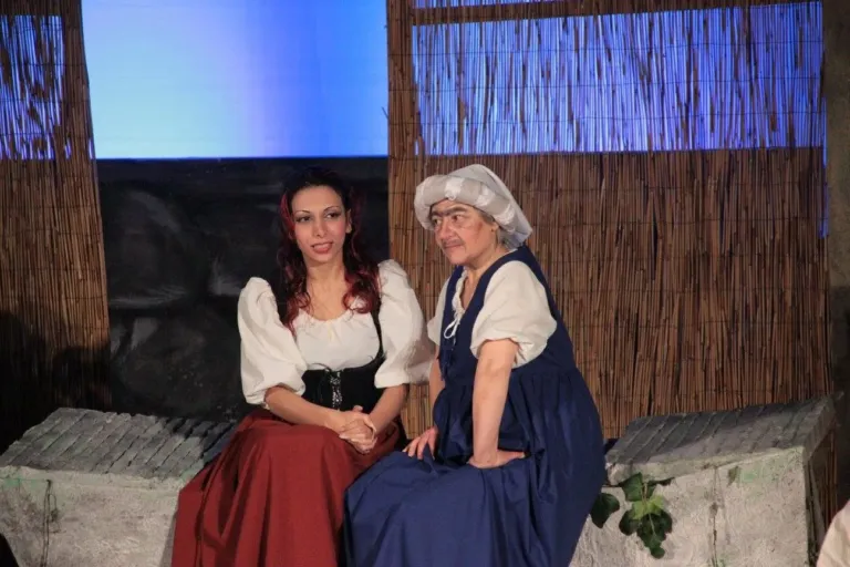 L'arte della beffa, Compagnia Teatrale Jonica: foto di scena