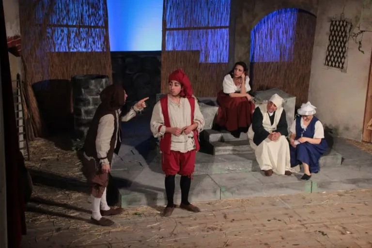 L'arte della beffa, Compagnia Teatrale Jonica: foto di scena